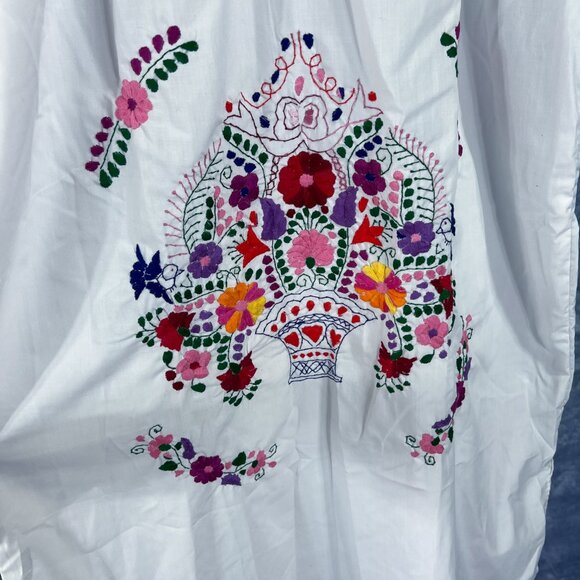 Ethnic Mexican Embroidered Dress - Picture 2 of 3